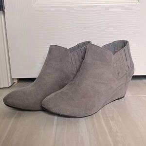 Wedge booties